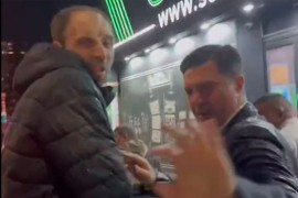 Gradonačelnik Niša zasut jajima i ispolivan vodom, Vučić bijesan ...