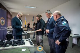 Novo domaće naoružanje za policiju USK