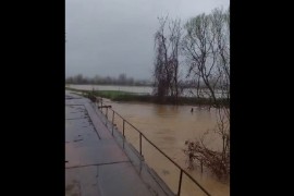 Izlila se rijeka kod Loznice: Sve je pod vodom, ljudi su u strahu ...