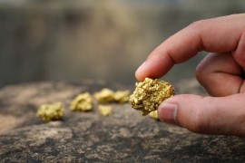 Zlato prebacilo i 3.080 dolara, da li stvarno ide na 7.000?