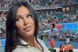 Stanija mokra i bez brusa bodrila Đokovića u Majamiju (FOTO)