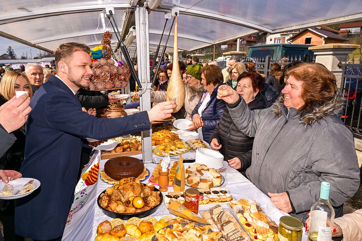 U Bistrici obilježene "Kozarske poklade"