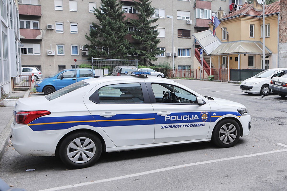 Policajac prvoosumnjičeni za trgovinu drogom