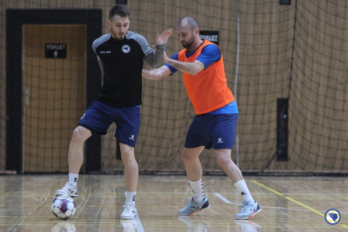 Melher u Zenici okupio futsal "zmajeve"