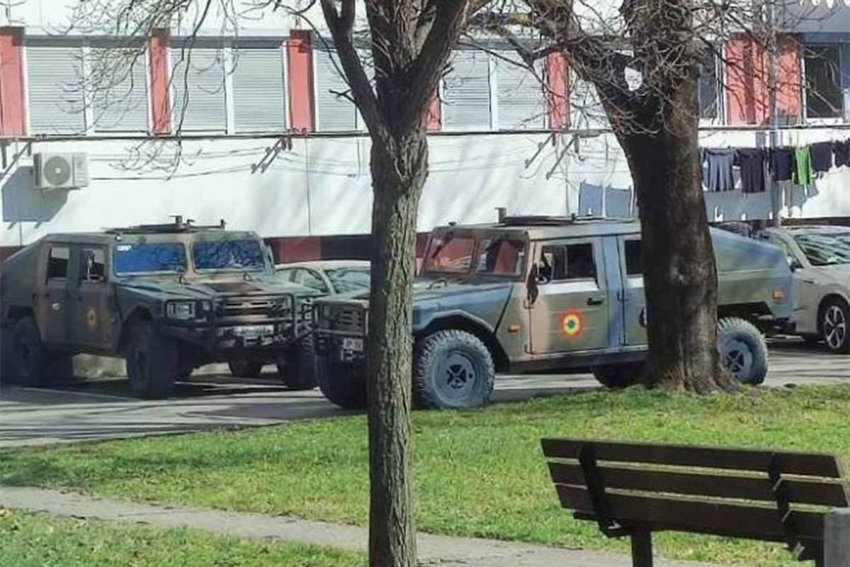 Više vozila EUFOR-a na ulicama Banjaluke, tvrde da je riječ o redovnim aktivnostima (VIDEO)