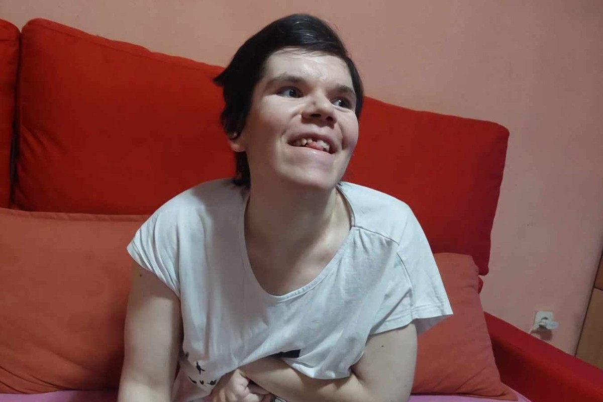 Djevojčica se budi s nadom da će joj majka ozdraviti, pozovimo 1402 za Aleksandrin život