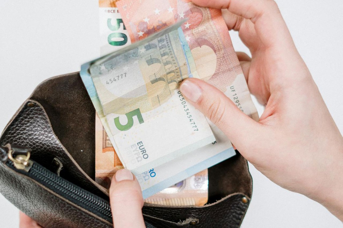 Datum rođenja otkriva boju novčanika koja vam donosi najviše novca