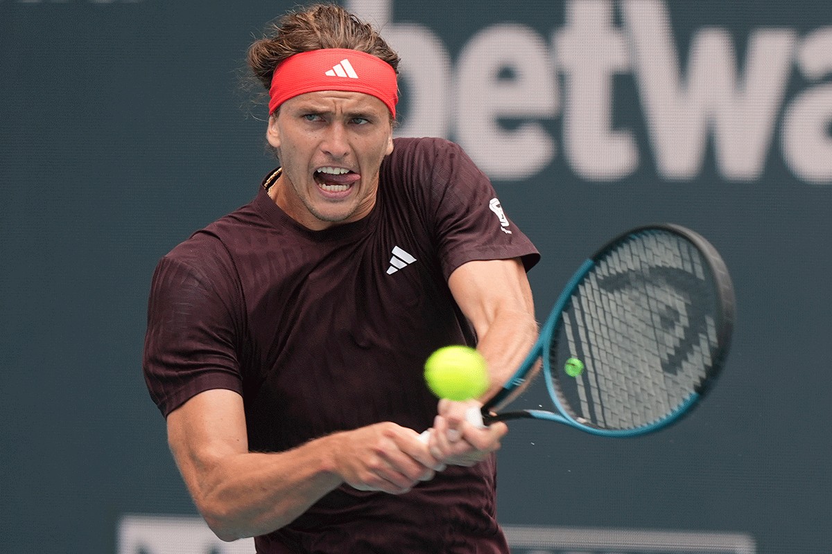 Zverev rutinski, Mahač lagano sa "divom", kraj za senzaciju iz Hong Konga