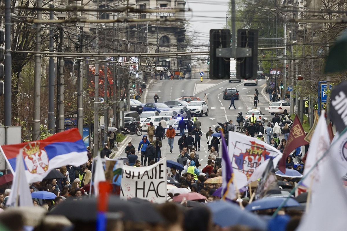 Suđenje optuženima za napad na studente u Srbiji: Jedna osoba priznala krivicu
