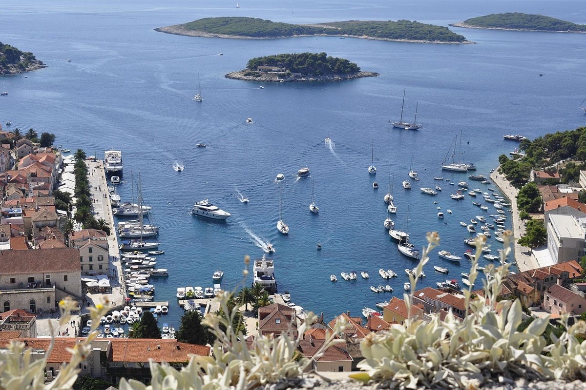 Hrvatsko ostrvo poznato po žurkama uvodi novinu, šta to znači za turiste