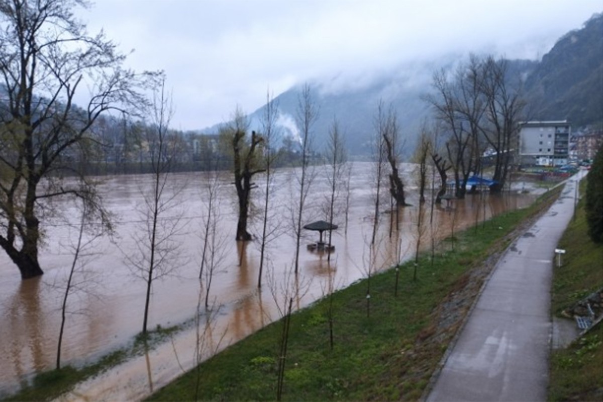 U porastu vodostaji na području Zvornika