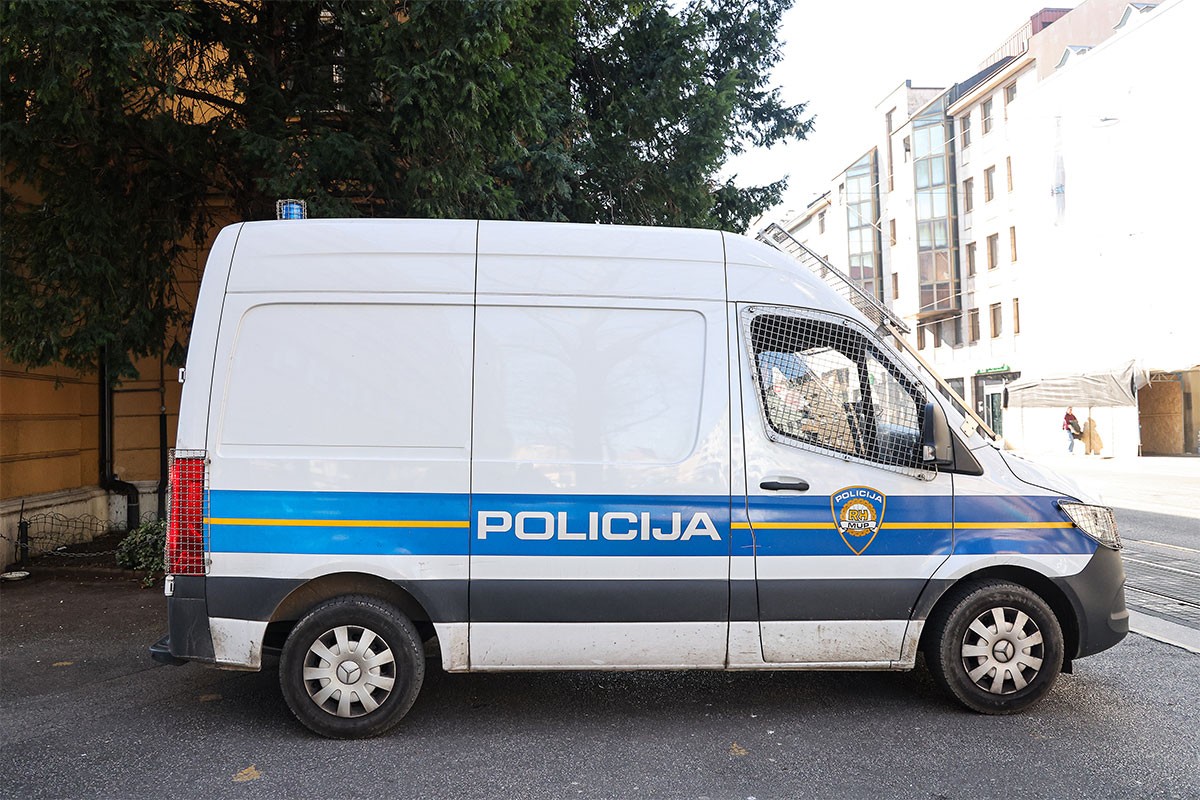 Nova akcija Uskoka, hapse policajce i carinike