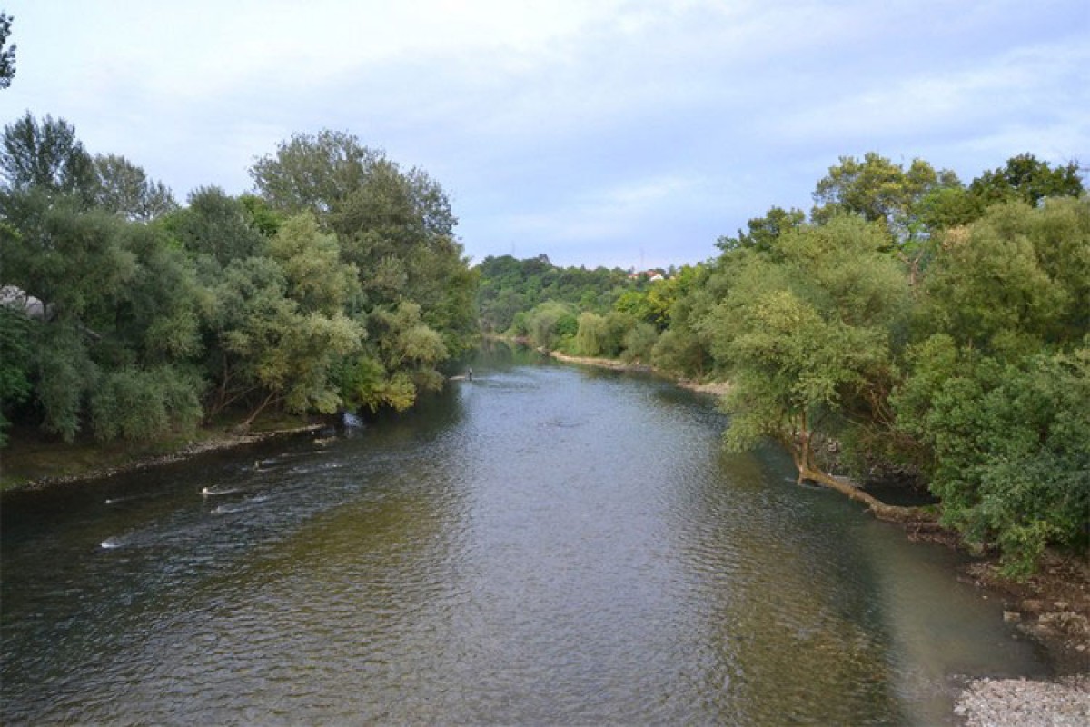 Fekalni otpad iz pokretnih toaleta i cisterni završava u kolektoru kraj Vrbasa
