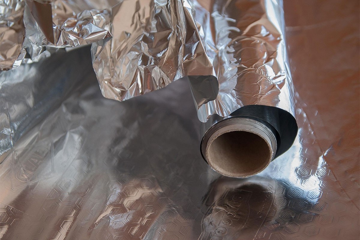 Puca vam aluminijumska folija, šta uraditi da se to više ne događa (VIDEO)
