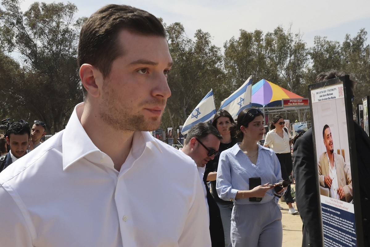Bardela: Francuska mora da radi sa Izraelom na borbi protiv antisemitizma