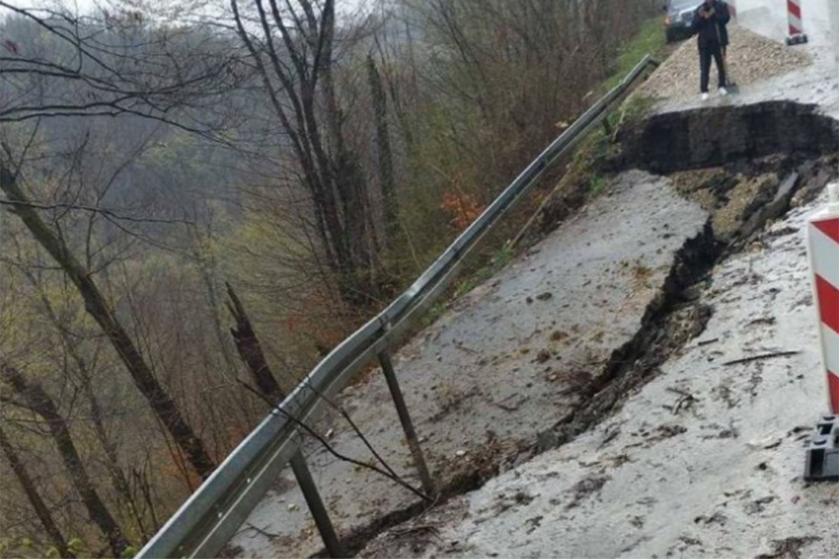 Oštećen regionalni put Banjaluka-Kneževo