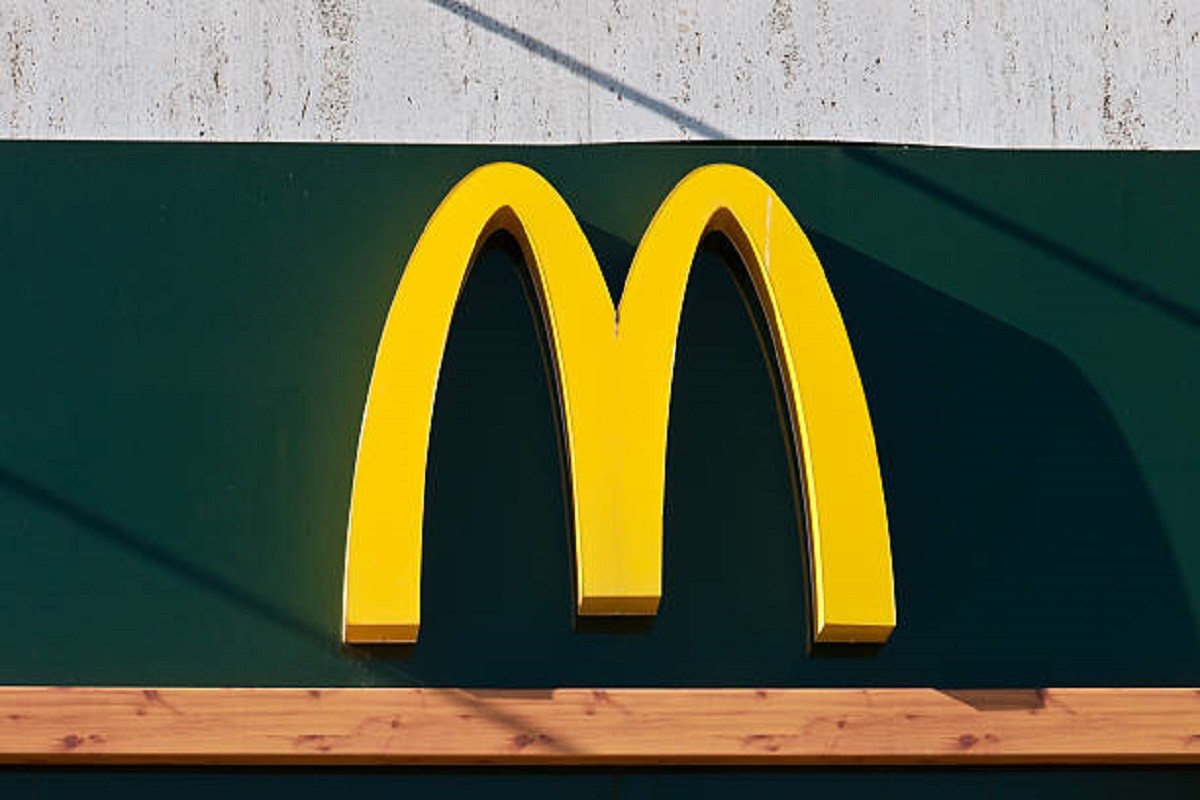 Koka-Kola, Mekdonalds i Tesla na udaru