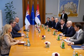Vučić: U subotu ime mandatara, SNS se dvoumi