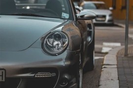 Od nagrade do udesa: Šta se dogodilo dobitniku Porschea?