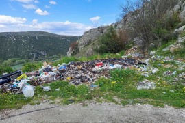 Eko horor u BiH: "Neka vide stranci gdje su došli" (FOTO)