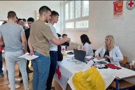 Krv dalo 150 srednjoškolaca završnih razreda