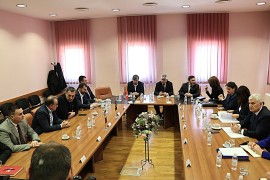 Sastanak stranaka trojke i HDZ-a: Na Izbornom zakonu lomi se budućnost ...