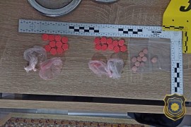 Uhapšene tri osobe, pronađena droga