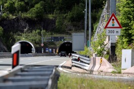Tuneli na "zlatnom" auto-putu pucaju, niko ne želi da ih sanira