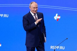 Peskov otkrio šta Putin redovno igra