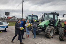 Kontrolisano 126 vozača traktora, kažnjena 72