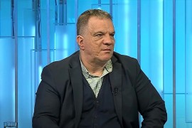Masovan otpor kandidaturi Dejana Vuka Stankovića za ministra prosvjete ...