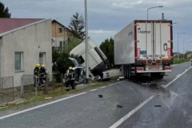 Detalji stravične nesreće kod Čelareva: Poginuli muškarac i žena