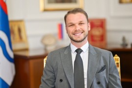 Draško Stanivuković uputio čestitiku: "Neka duh Vaskrsa obasja ...