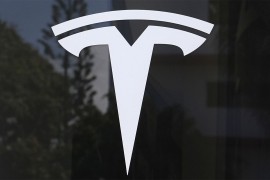Teslini roboti koji su trebali promijeniti svijet kasne zbog Kine
