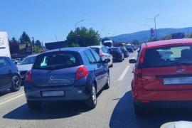 Velike gužve na Zapadnom tranzitu u Banjaluci