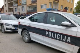 Učenik donio plastični pištolj u školu i prijetio vršnjacima