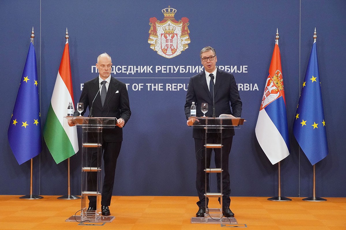 Vučić: Idemo ka vojnom savezu sa Mađarskom