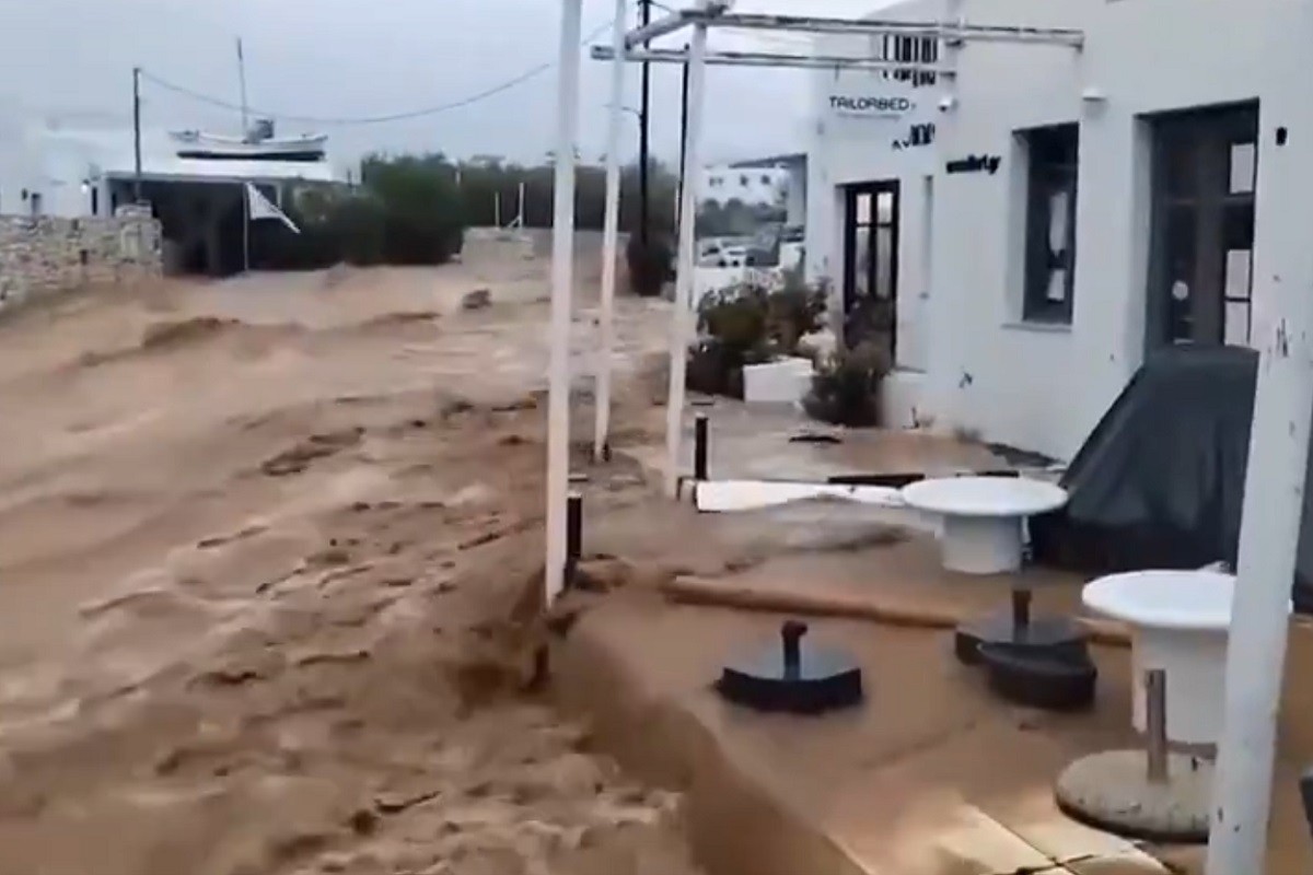 Potpuni kolaps grčkih ostrva: Poplave paralisale zemlju (VIDEO)