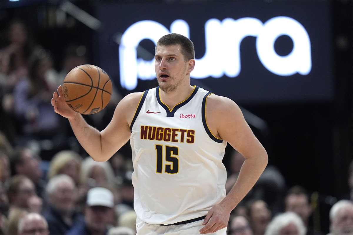 Bomba u NBA: Lejkersi žele da dovedu Jokića i stvore najveći supertim ikada