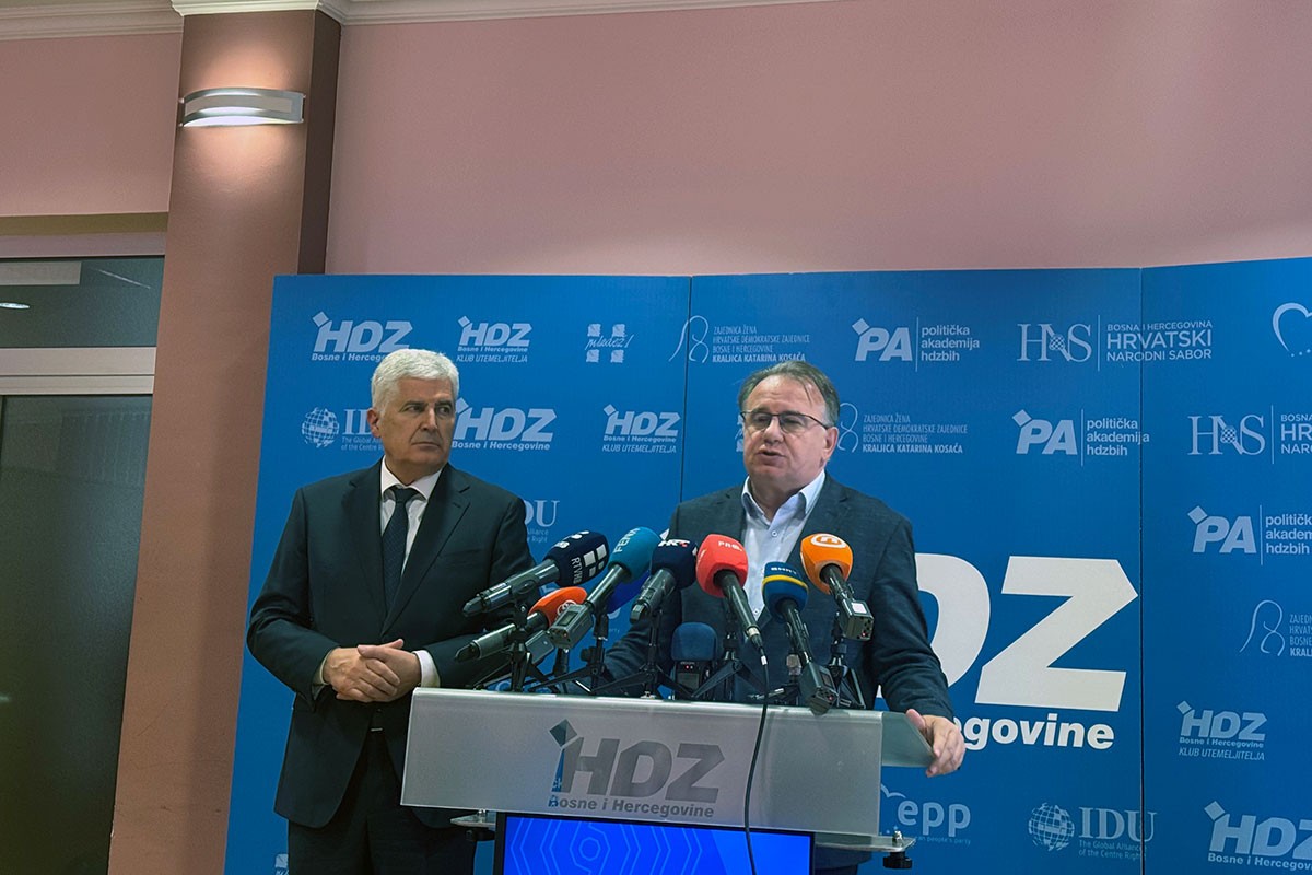 Nikšić uputio javno izvinjenje Čoviću: "Dragane, ovo se promijenilo"