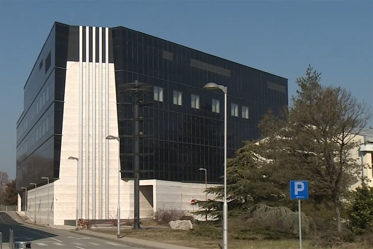 Od koga Vlada Republike Srpske kupuje zgradu u Brčkom za 36 miliona KM