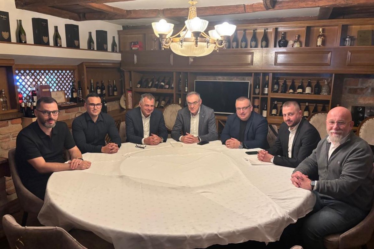 SDS i Igor Radojičić dogovaraju saradnju za predstojeće izbore (FOTO)