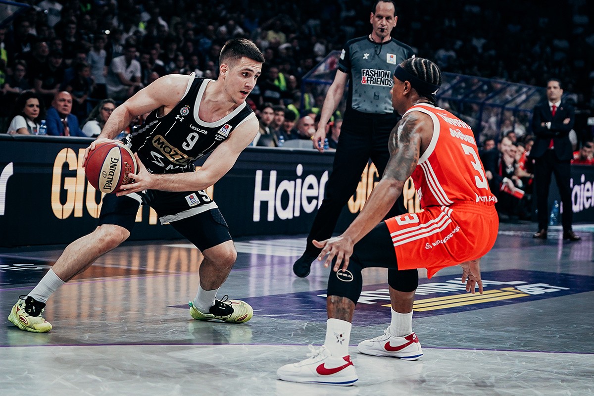 Partizan u derbiju srpske košarke pobijedio Crvenu zvezdu