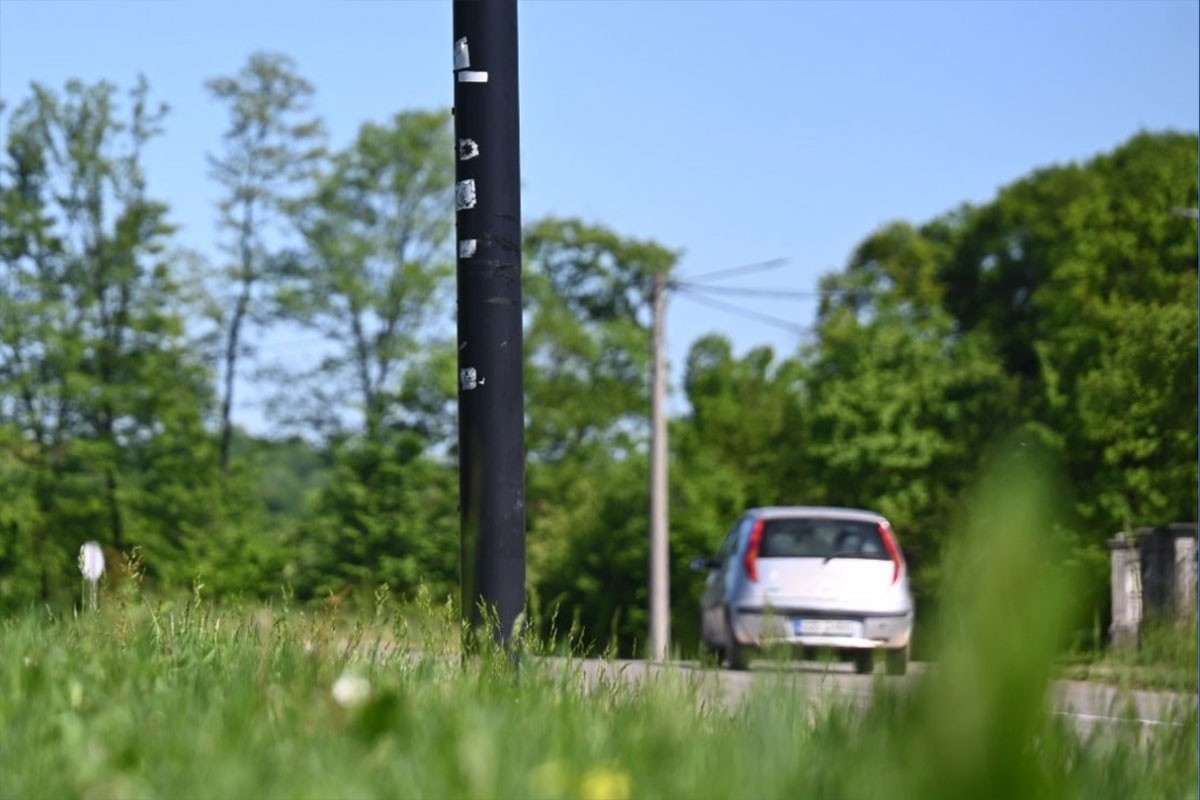 Ukrao automobil, sletio sa puta, pa ukrao drugi