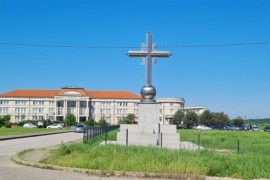 Postavljen krst na mjestu budućeg hrama Svetom Savi u Bijeljini