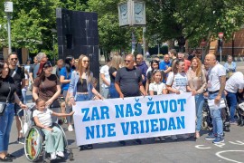 Protest u Banjaluci: Ne možemo više dopustiti nepravdu nad nama i ...