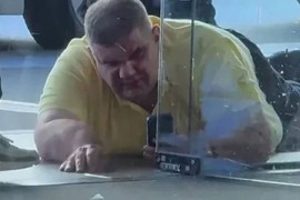 Saša Mirković se oglasio nakon brutalnog prebijanja u Zagrebu: Niko ...