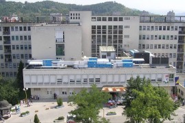 Policajac operisan nakon pucnjave, napadač na respiratoru