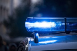 U sudaru kamiona i automobila poginuo mladić