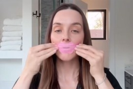 Viralni trend sa TikToka opasan po zdravlje: Ne radite "mouth taping" ...